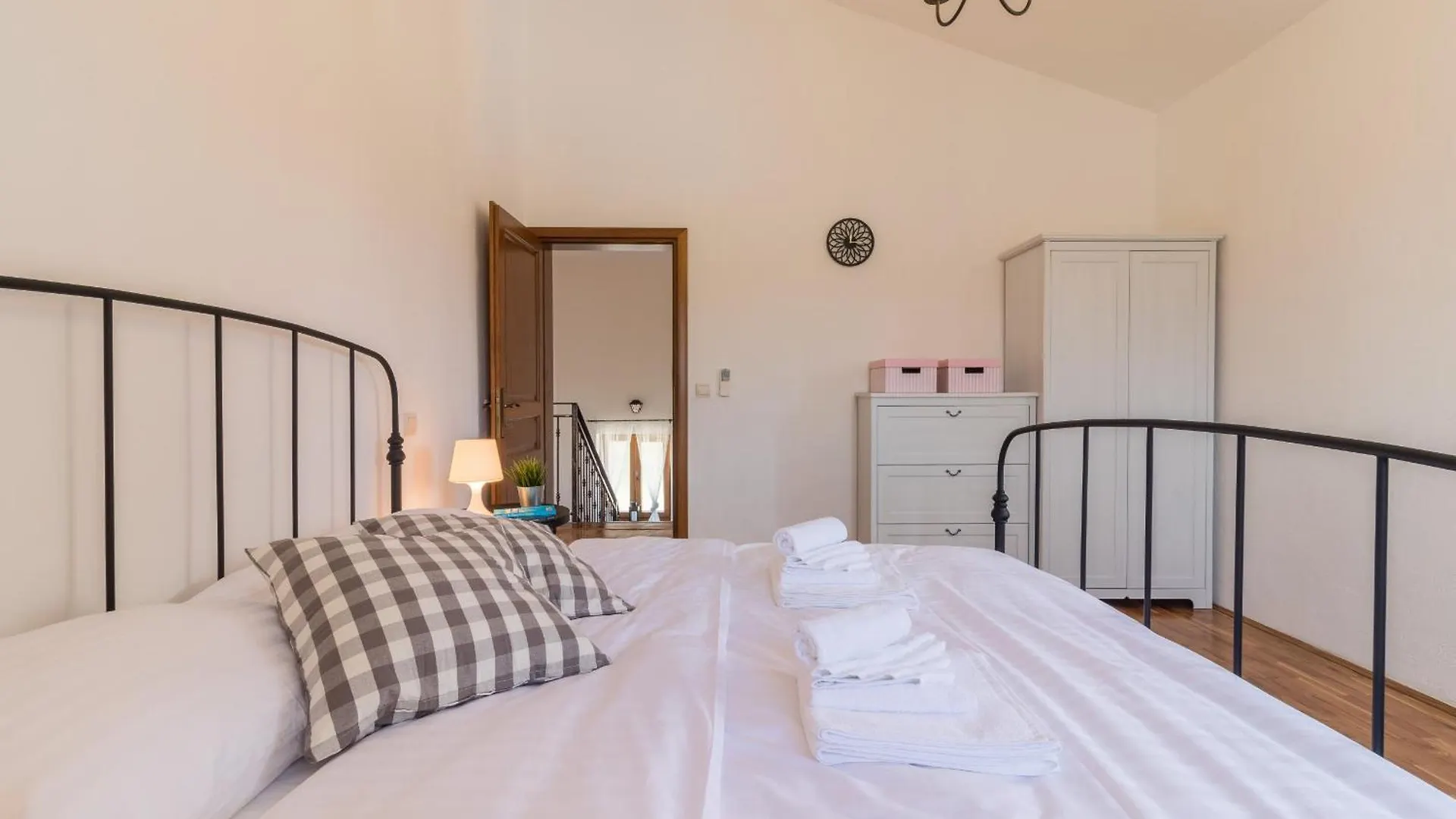 Villa Maja In Central Istria For Families And Kids In A Resort Butkovići 克罗地亚