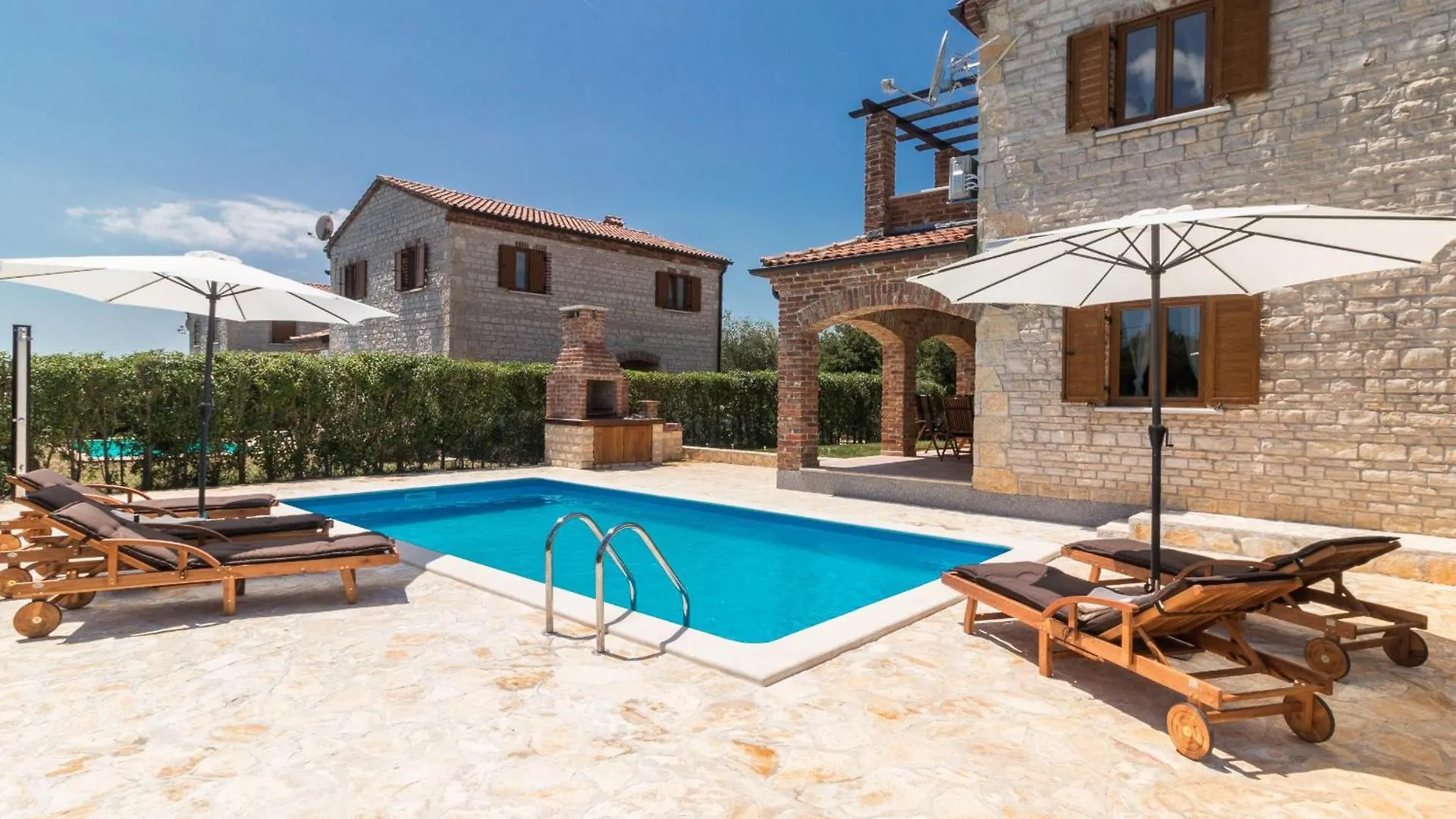 Villa Maja In Central Istria For Families And Kids In A Resort Butkovići 0*,